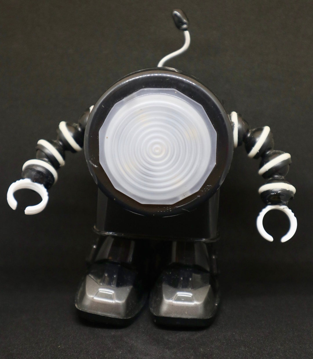 Computer Geek Robot Sculpture - A Perfect Gift for Nerds and Sci-fi ...