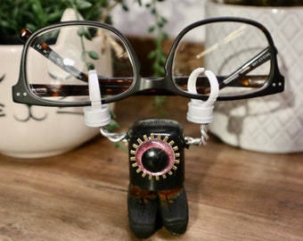 Sustainable Junk Art Robot - Eco Friendly Gift for Tech Lovers: Blinky