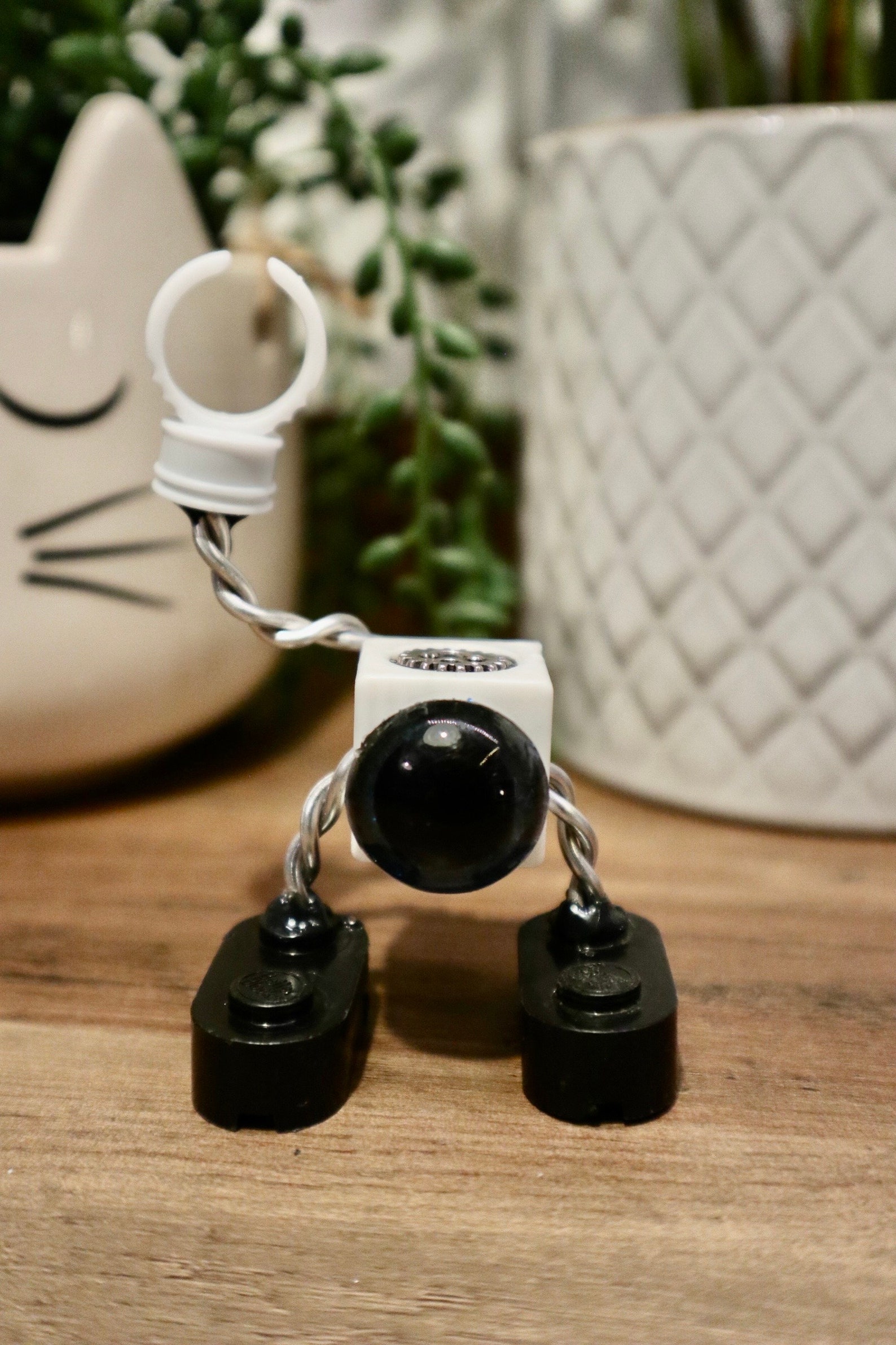 Computer Geek Robot Sculpture - A Perfect Gift for Nerds and Sci-fi ...