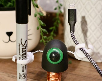 Recycled Tech Parts Robot Sculpture – Handmade Geek Desk Decor: Monowheel