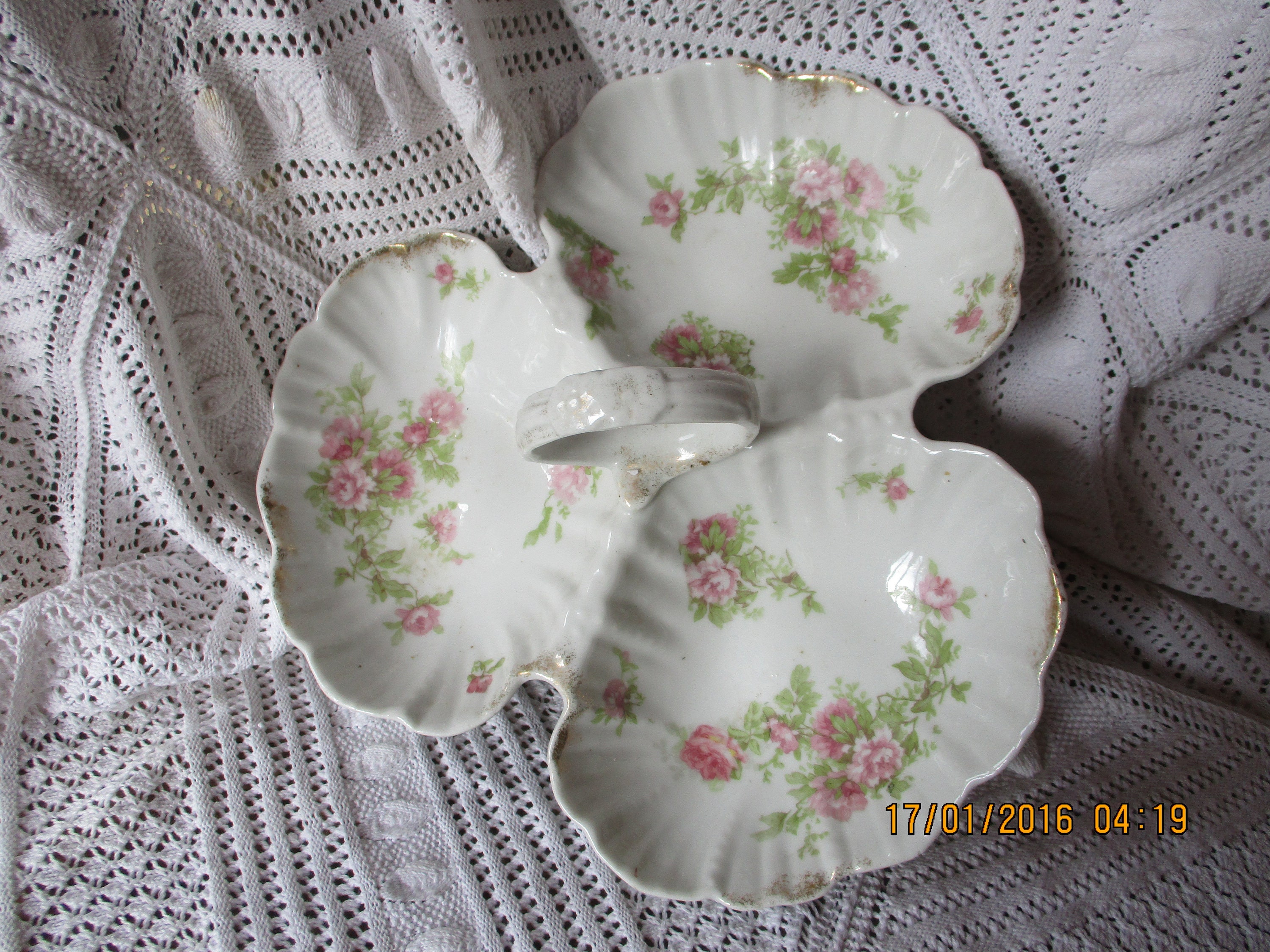 Antique Lovely Français Serviteur Assiette avec Compartiments Apéritifs ou Biscuits. Mendiant Mendia