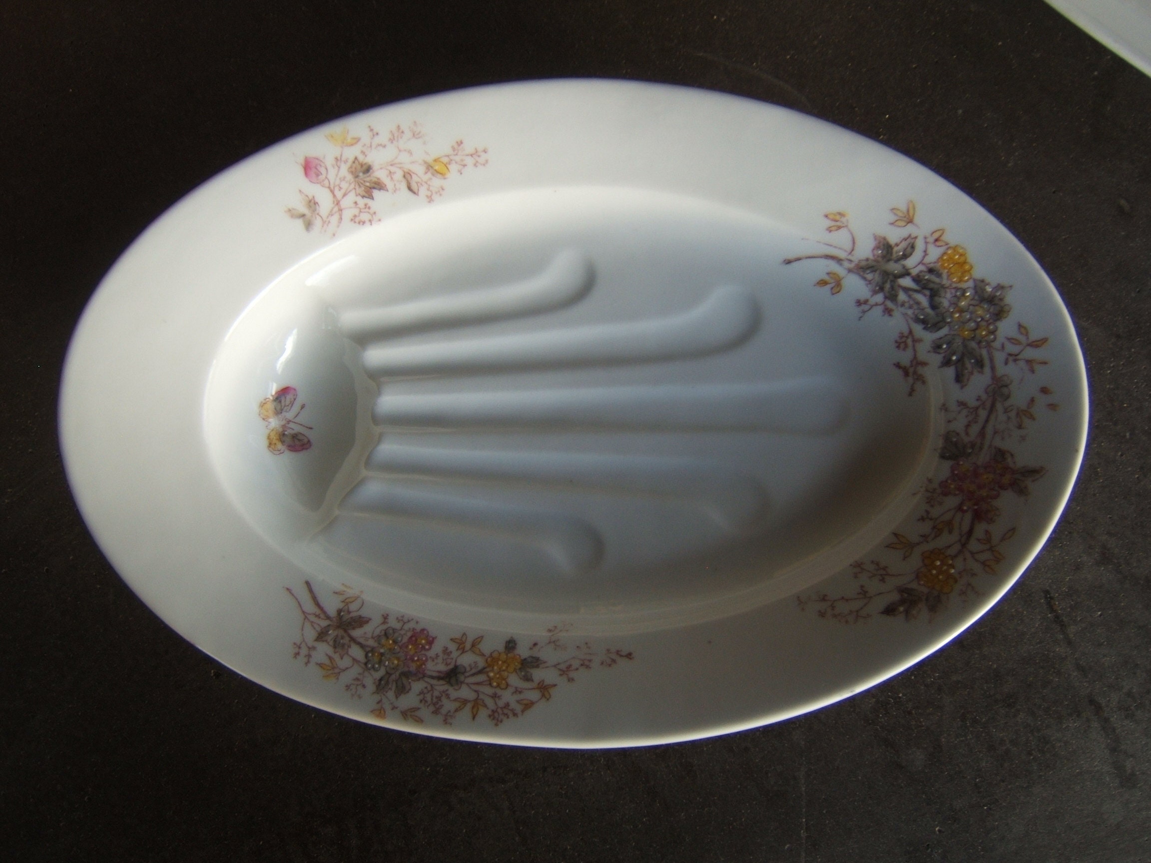 Antique Énorme Plat de Viande Rôti Ovale Français Creamware Charger Plate Décoration Florale Peinte 