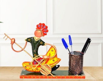 Wrought Iron painted Pen Stand, Musician Men Pen Holder, Indian Decorative Pen Pencil Stand, Gift for Dad, Desk Organizer, Office Desk Decor