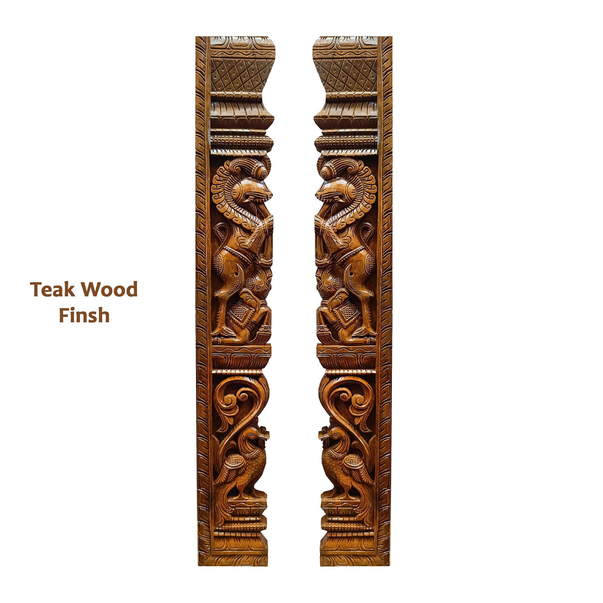 ジャマイカ手彫り　木製壁掛け　67㎝ Wood Carving Wall Panel of Yali, With Elephant & Peacock