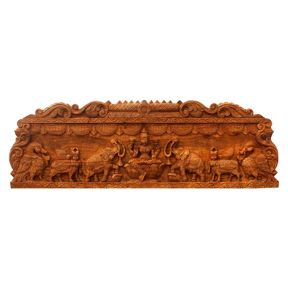 Carved Gajalakshmi Lintel Panel From Tamil Nadu - 19th Century Carved Gajalakshmi Lintel Panel From Tamil Nadu - 19th Century