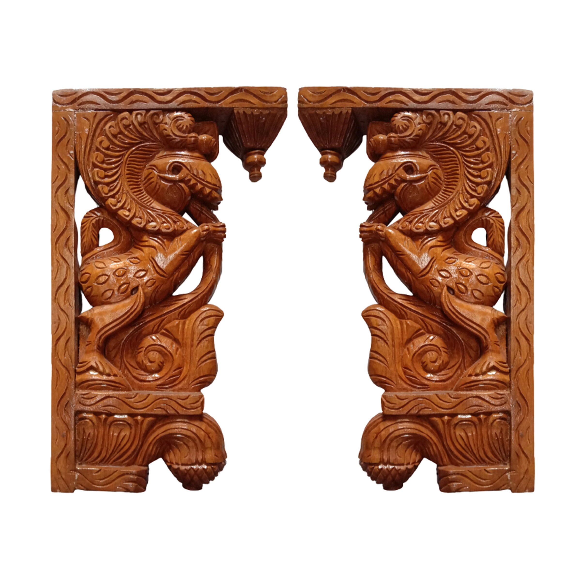 Handmade Jackfruit Wood Yali Wall Brackets: Traditional Indian