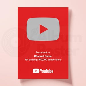Puede incluir: Un premio de bot&oacute;n de reproducci&oacute;n de YouTube rojo con un icono de bot&oacute;n de reproducci&oacute;n gris y un logotipo de YouTube blanco. El texto dice "Presentado a Channel Name por superar los 100.000 suscriptores."