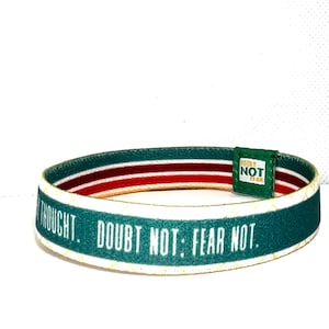 2025- Elastic reversible bracelet (2025 LDS youth theme) unisex: ‘Look unto Me; Doubt not, Fear Not.’ Doctrine and Covenants 6.36