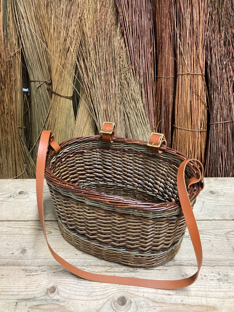 Benchoona Willow Bicycle Basket with caramel leather buckles and shoulder strap w/gold hardware Lifetime gift 100% Natural image 6
