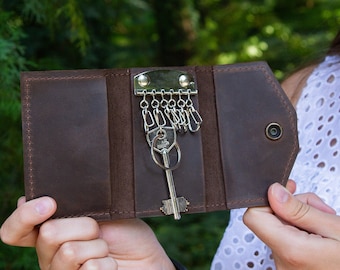 Key pouch, Personalized Leather key case, Leather keyring, Keychain, Key wallet, Key holder for 6 keys, Key rings, Leather key purse