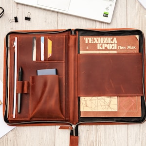 Leather document organizer,Leather portfolio for men,Professional organizer,Leather padfolio with zipper,Personalized leather padfolio