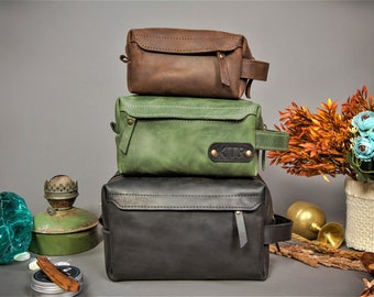 monogrammed dopp kit mens