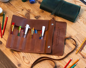 Artist pencil case,Leather pencil case,Customized paintbrush case,Leather artist roll,Leather tool case,Gift for painter,Leather pen case