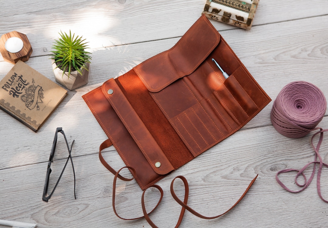 Leather Knitting Needle Case, Leather Knitting Needle Holder, Custom