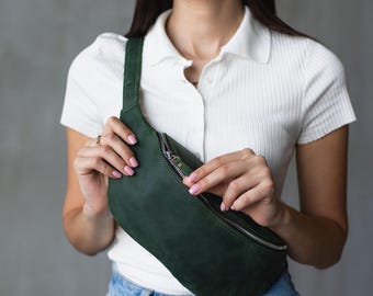 Aangepaste lederen heuptasje, leren heuptas voor vrouwen, handgemaakte heuptas, gepersonaliseerde crossbody heuptas, gegraveerde leren heuptas