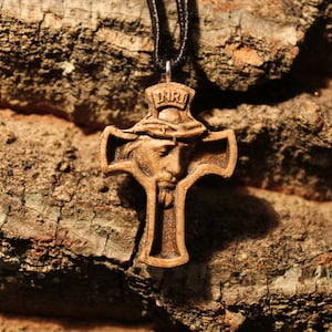 Hölzernes Jesus Kreuz, religiöse christliche Halskette