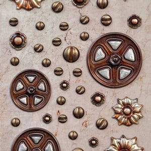 Pegatinas metálicas de cobre, pegatinas hinchadas con flores, engranajes, tornillos y remaches, set de decoupage steampunk, paquete de 42 pegatinas de formas variadas