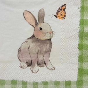 Papierserviette Hase und Schmetterling für Decoupage Ostern Frühling Bastelarbeiten Kinder DIY Scrapbooking Kartenherstellung Süßer Kaninchengrüner Gingham Rand 20,5 cm