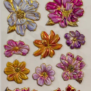 Metallic Puffy Stickers mit goldenem Rand Blumen Aufkleber, 3D-Cosmos-Blumen-Aufkleber, Gold umrandete Bloom-Aufkleber-Set zum Basteln, 10St