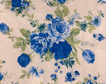 Vintage Blue Rose Floral Paper Napkin for Decoupage Scrapbooking Card Making DIY Crafts Elegant Paper with Classic Flower Pattern 13''