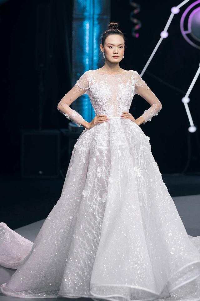Luxury Ball Gown Longsleeves Wedding Dress Aliyounes Inspired - Etsy