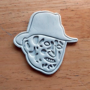 Slasher Freddy Cookie Cutter (2-Piece)