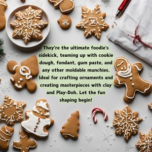 K&ouml;nnte beinhalten: Eine Auswahl an Lebkuchen in Form eines Schneemanns, eines Weihnachtsbaums, eines Sterns und eines Lebkuchenmanns. Die Kekse sind mit wei&szlig;em Zuckerguss und roten Zuckerstangen verziert. Der Text "They're the ultimate foodie's sidekick, teaming up with cookie dough, fondant, gum paste, and any other moldable munchies. Ideal for crafting ornaments and creating masterpieces with clay and Play-Doh. Let the fun shaping begin!" ist auf gr&uuml;nem Hintergrund geschrieben.