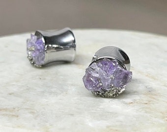 raw amethyst saddle plugs for stretched ears • Choose Your Gauge • 316 surgical steel gauges • february birthstone • aquarius zodiac jewelry