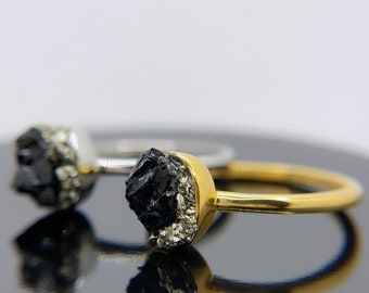 raw black tourmaline statement ring • Choose Your Size & Metal • steel or gold steel • black crystal • raw crystal ring • boho gift for her