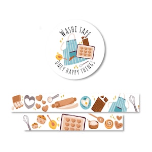 Peut inclure: Ruban adhésif décoratif sur le thème de la pâtisserie. Le design comprend un autocollant rond avec le texte "Washi Tape Only Happy Things" et des illustrations d'outils et de gourmandises de pâtisserie. En dessous, deux bandes de ruban adhésif.