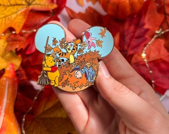 POOH FALL PIN / Winnie l'ourson porcelet Bourriquet tigrou automne Disney émail or dur / onlyhappythings