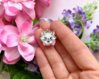MARIE PIN/ cat aristocats disney mini pin - onlyhappythings