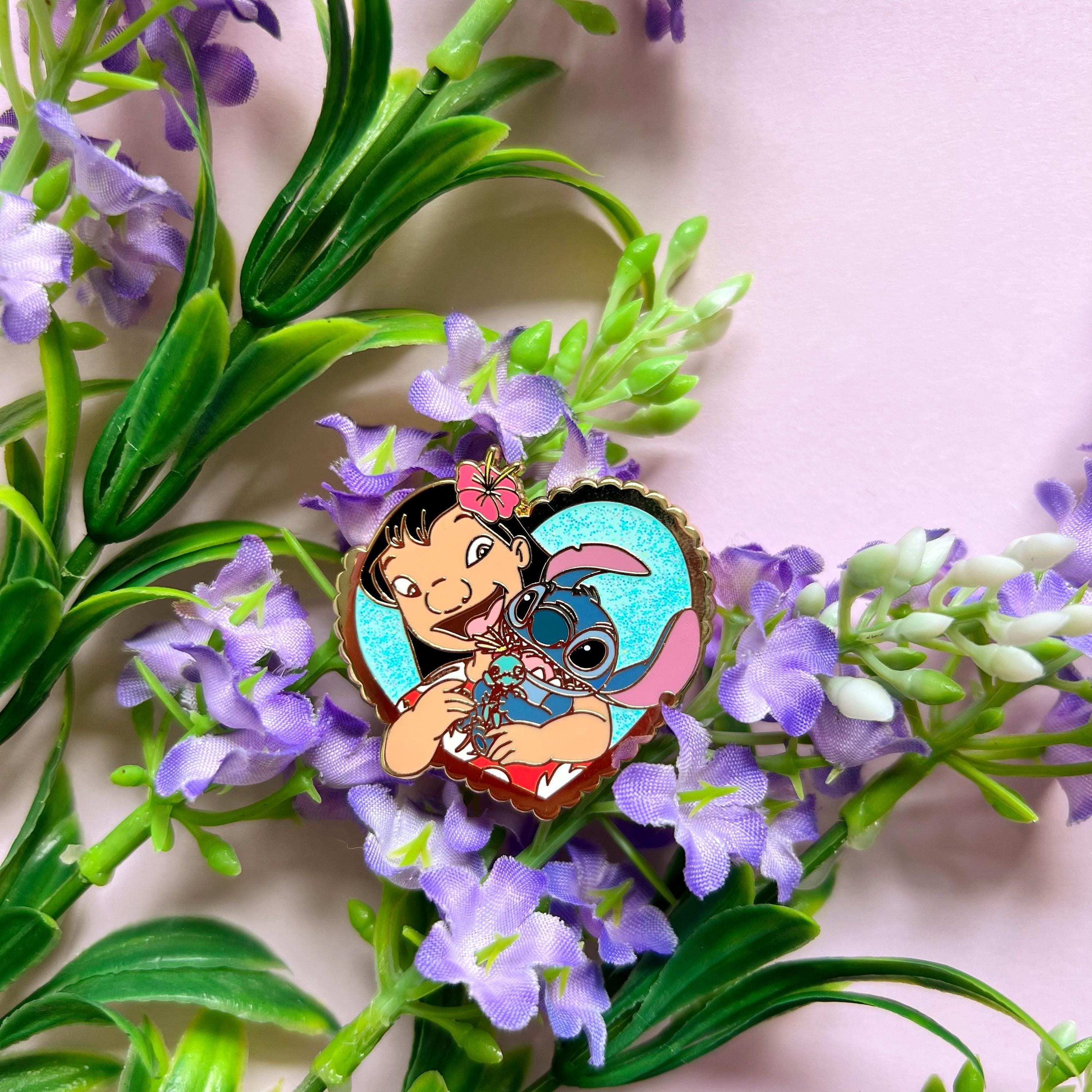 Hugging Scared Pin ENAMEL PIN DISNEY Inpsired/ Lilo Stitch Scrump Hugging Disneyland ...