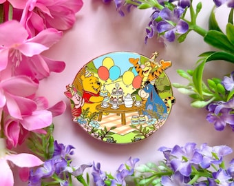 ENAMEL PIN PARTY // party birthday disney Winnie the Pooh eeyore piglet tigger Disneyland / onlyhappythings