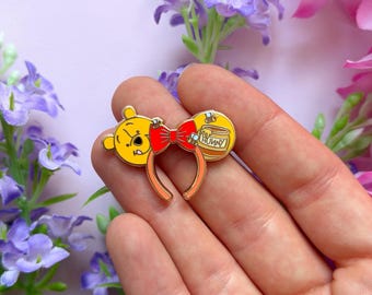 ENAMEL PIN POOH //  headband Mickey ears disney Winnie the Pooh Disneyland badge brooche / onlyhappythings