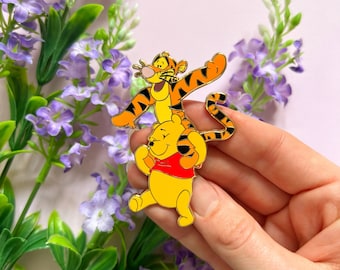 TIGGER POOH PIN / Épingle en émail inspirée de Disney Winnie l'ourson Disneyland Disneyworld / onlyhappythings