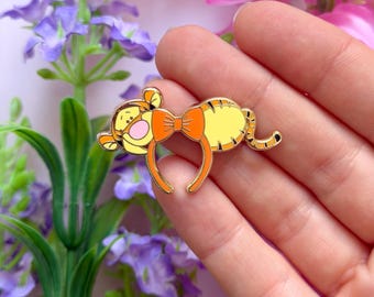 ENAMEL PIN TIGGER // headband Mickey ears disney Winnie the Pooh Disneyland badge brooch / onlyhappythings