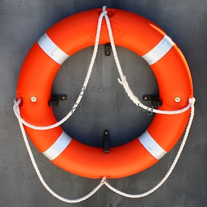Reddingsring op een boot.
