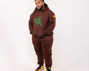 Iota Phi Theta Bestickter / Chenille Trainingsanzug