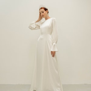 Aspen Cream White Floor Length Dress / Long Sleeves Satin Wedding Gown ...