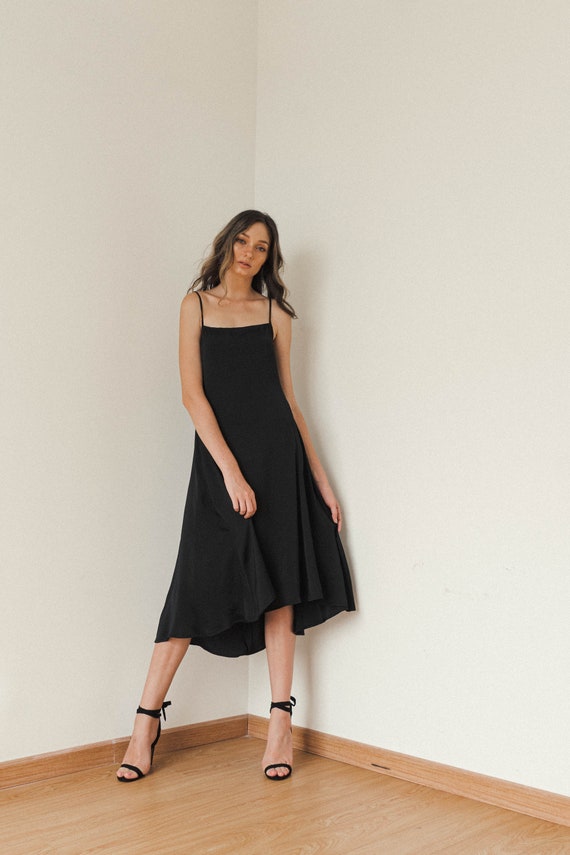 Maya Tea Length Slip Dress / Black Midi 