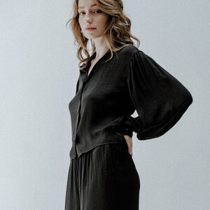 Cora Puff Sleeves Blouse/ Long Sleeves Blouse/ Crop-top Button down Blouse