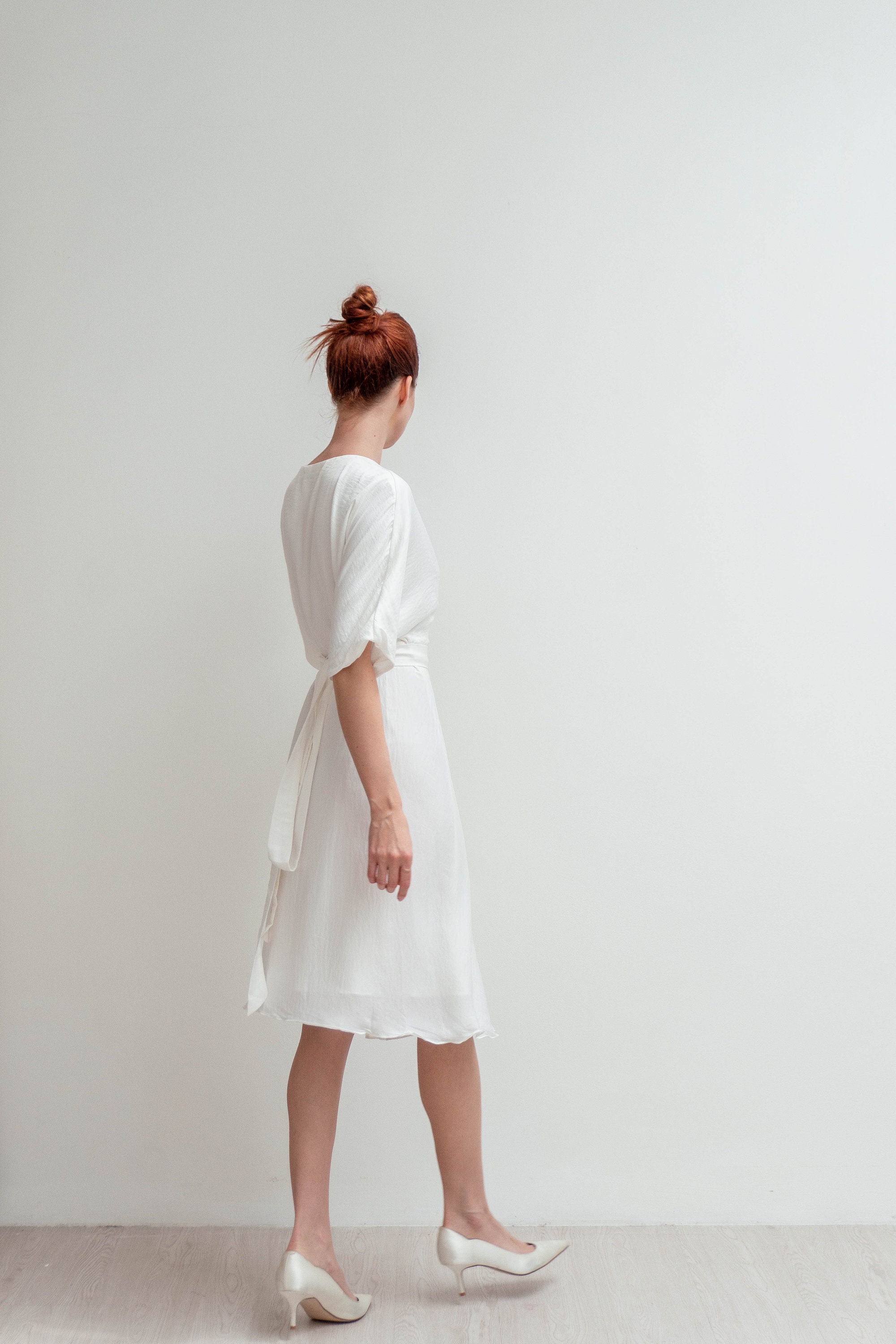 urban outfitters white linen wrap dress Urban Outfitters Quebec Linen Midi Side Tie