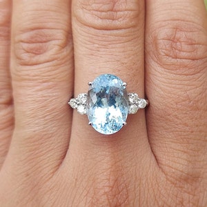 14K/18K GOLD AQUAMARINE with Diamond Ring, Unique Bridal Jewelry, March Birthstone Ring, Personalized Jewelry, Anniversary Gift for Her