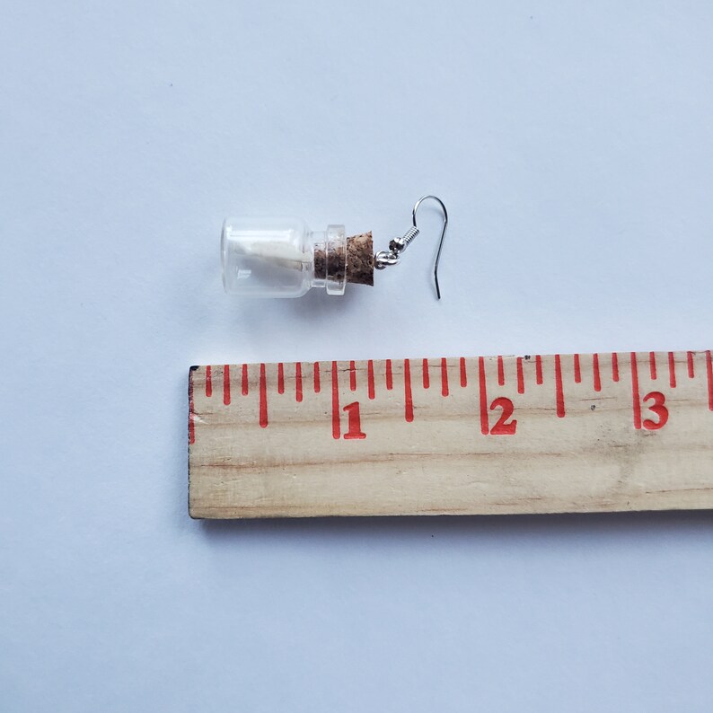 Oddities Display Jar Deer Tooth Earrings Simple and Lightweight Deer Tooth Display Jar Earrings Cute Jar Jewelry Deer Teeth Jar Earrings