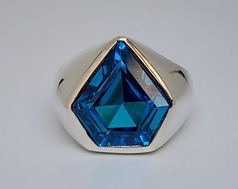 Antique Diamond Blue Topaz Ring, Signet Mens Ring, Women Ring, Diamond Shape Ring, 925 Sterling Silver Ring, Gift Ring, 22K Yellow Gold Ring
