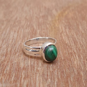 Natural Malachite Ring, 925 Sterling Silver Ring, Mens Ring, Women Ring, Statement Ring, Gift Ring, Handmade Ring, Small Oval Gemstone Ring