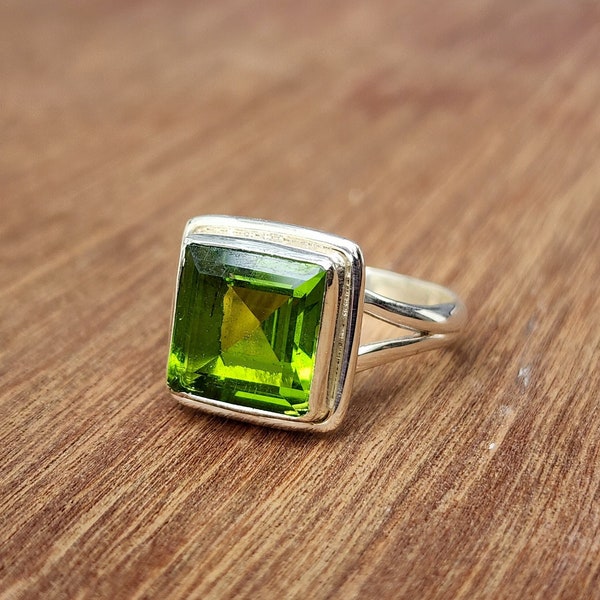 Peridot Ring Square, 925 Solid Sterling Silver Ring, 22K Yellow Gold Fill Ring, Beautiful Green Peridot Quartz Gemstone, Women Gift Ring