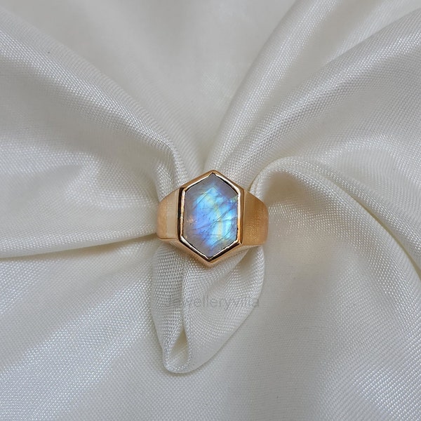 Natural Moonstone Signet Ring Hexagon, 925 Sterling Silver Ring, Mens Ring, Women Ring, Engraved Ring, Handmade Ring, Moonstone Ring