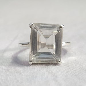 Clear Quartz Ring, Solid 925 Sterling Silver, Quartz Ring, Crystal Ring, Clear Stone Ring, Beautiful Women rings, Yellow Gold Fill Ring